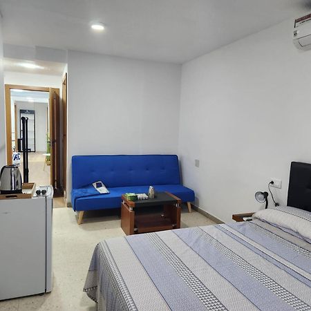 Costablanca Rooms 阿利坎特 外观 照片
