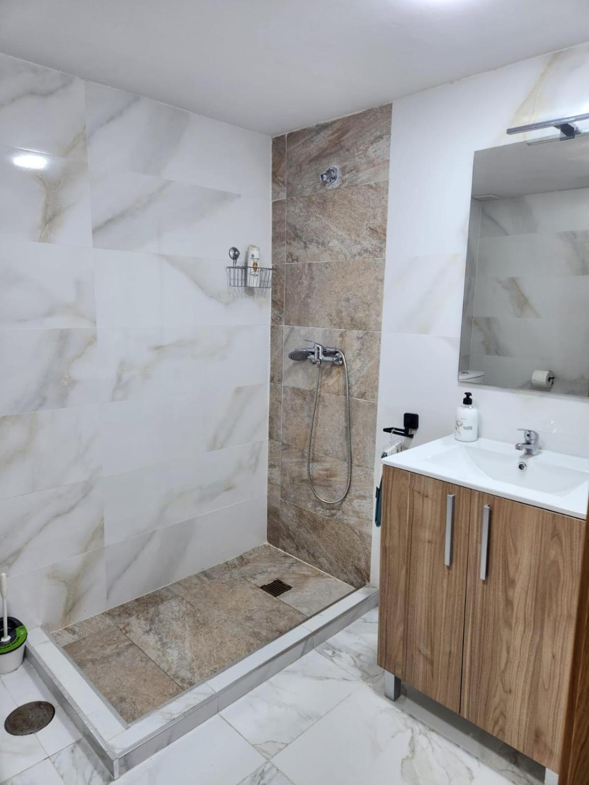 Costablanca Rooms 阿利坎特 外观 照片
