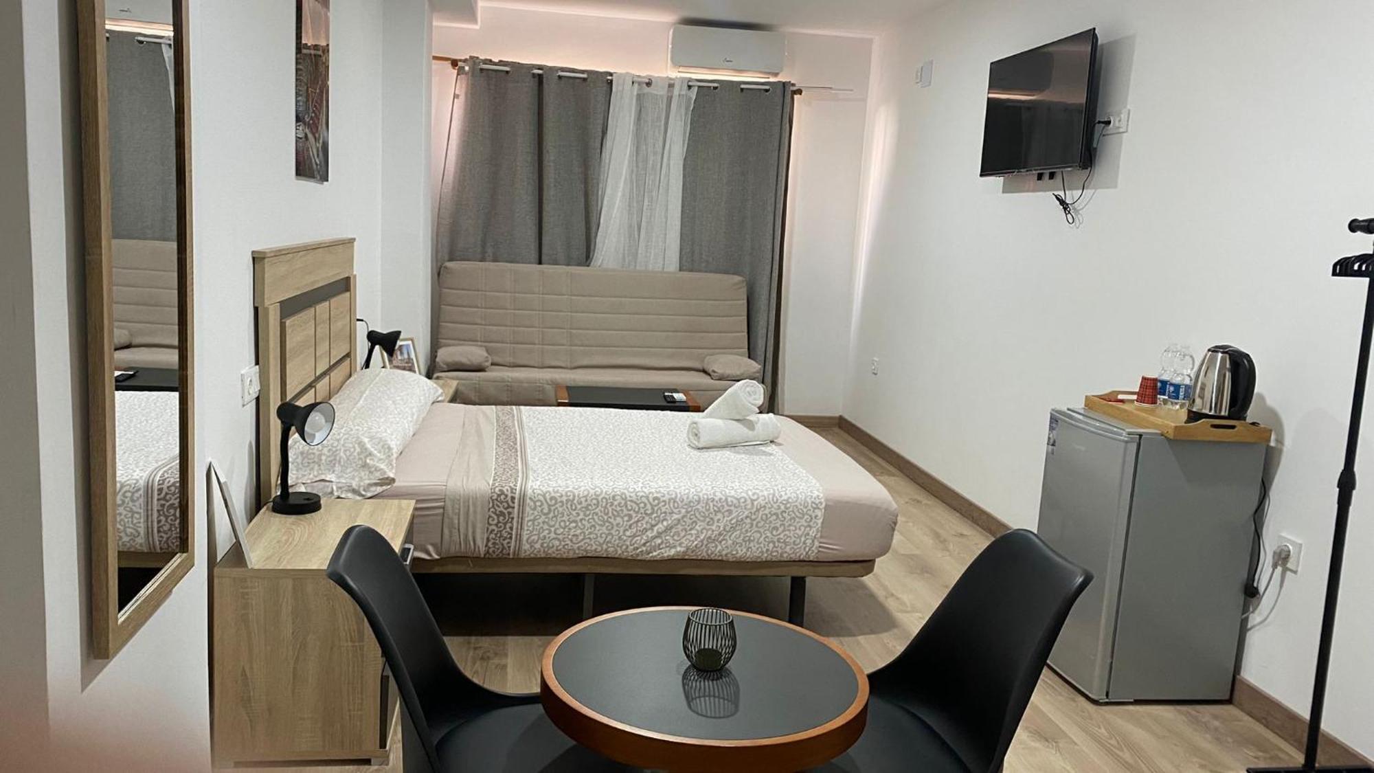 Costablanca Rooms 阿利坎特 外观 照片